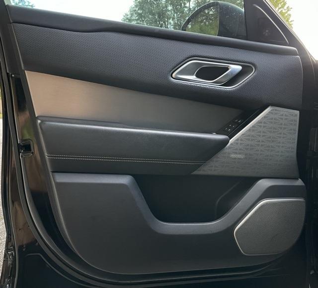 2021 Land Rover Range Rover Velar R-Dynamic S photo 5