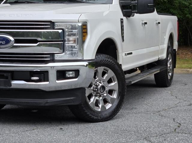 2019 Ford F-250 photo 2