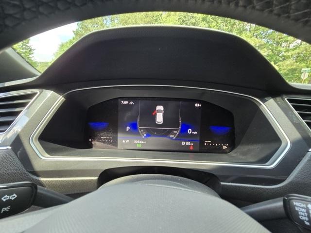 2022 Volkswagen Tiguan SE R-Line Black photo 30