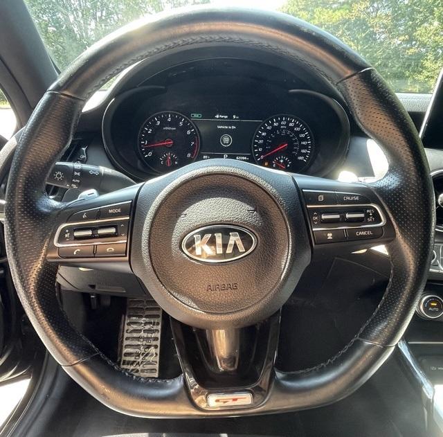 2020 Kia Stinger GT2 photo 13