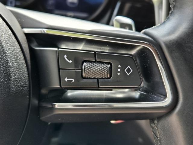 2022 Porsche Macan Base photo 21