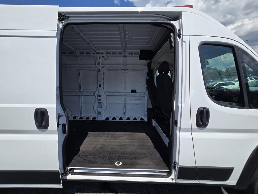 2021 Ram ProMaster 2500 photo 15