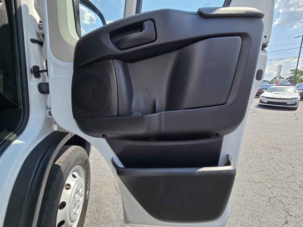 2021 Ram ProMaster 2500 photo 17