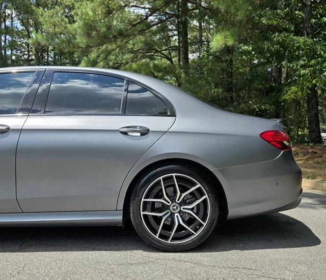 2022 Mercedes Benz E 350 photo 3