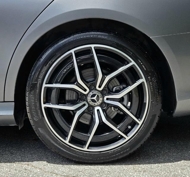 2022 Mercedes Benz E 350 photo 4