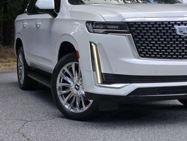 2022 Cadillac Escalade Premium Luxury photo 9