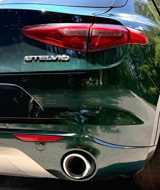 2021 Alfa Romeo Stelvio Ti photo 7