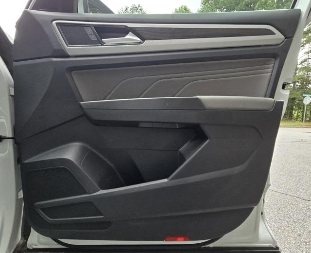 2022 Volkswagen Atlas V6 SE Technology photo 22