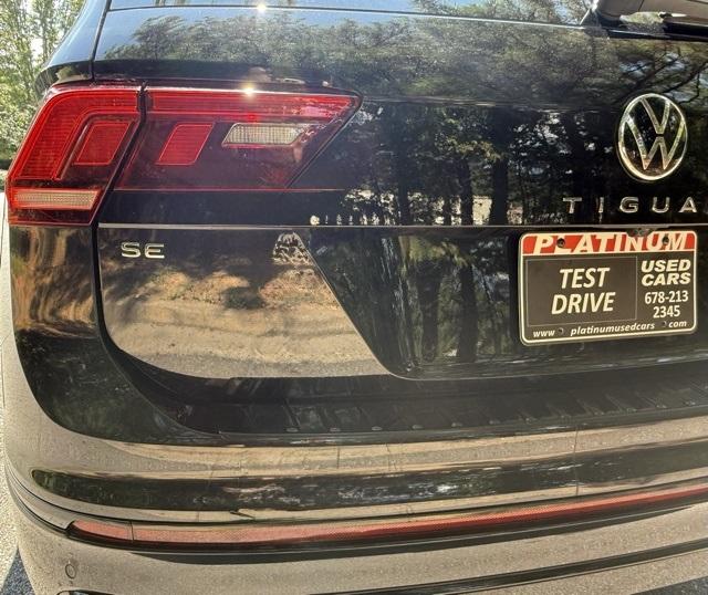2022 Volkswagen Tiguan SE R-Line Black photo 12