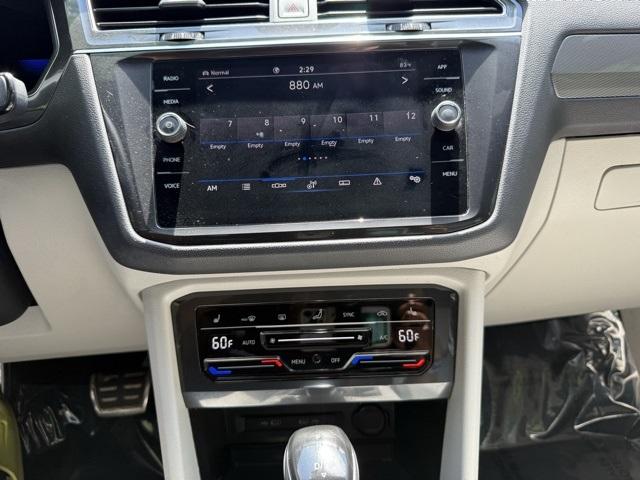 2022 Volkswagen Tiguan SE R-Line Black photo 13