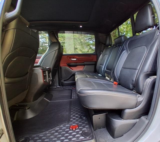 2019 Ram 1500 Rebel photo 13