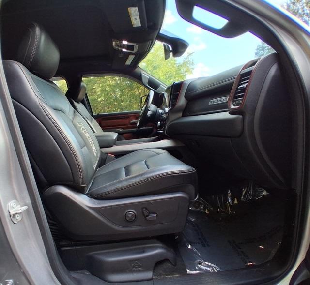 2019 Ram 1500 Rebel photo 15