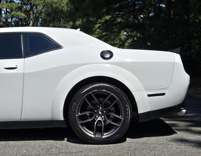 2020 Dodge Challenger R/T Scat Pack Widebody photo 3