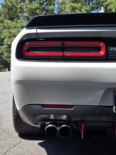 2020 Dodge Challenger R/T Scat Pack Widebody photo 5