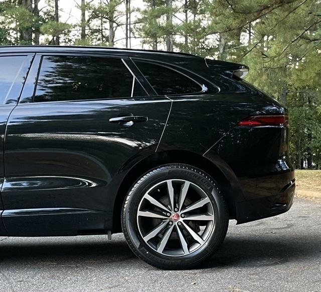 2021 Jaguar F-PACE P250 S photo 2