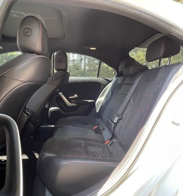 2020 Mercedes Benz A 220 photo 9