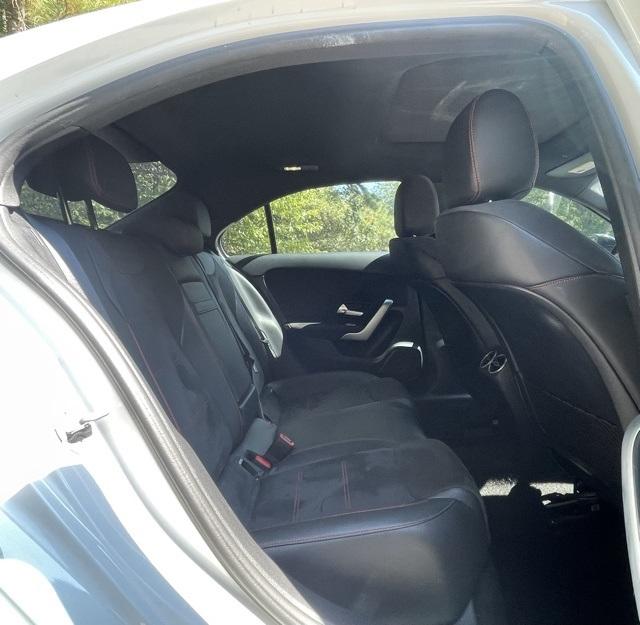 2020 Mercedes Benz A 220 photo 10