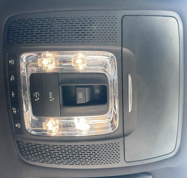 2020 Mercedes Benz A 220 photo 13