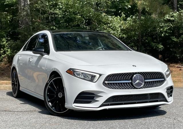 2020 Mercedes Benz A 220 photo 5