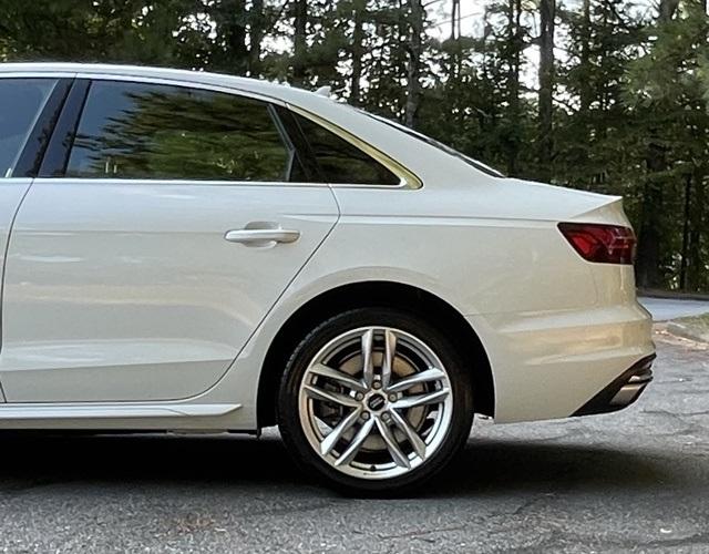 2020 Audi A4 45 Premium Plus photo 2