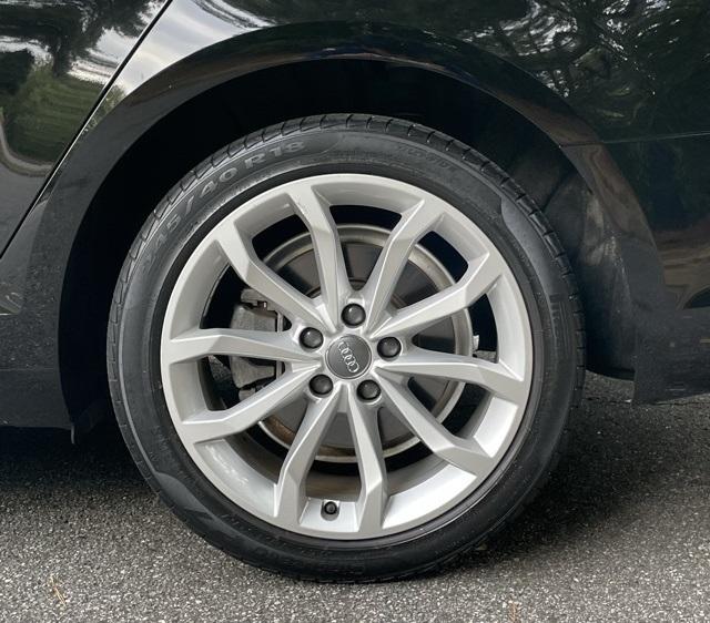 2019 Audi A4 2.0T Premium Plus photo 2