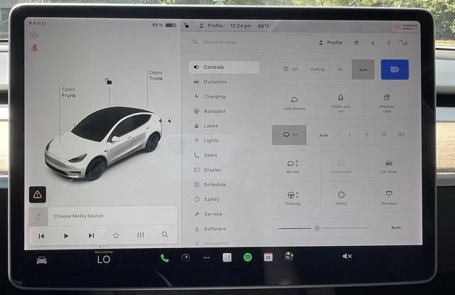 2021 Tesla Model Y Long Range photo 11