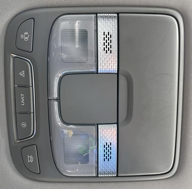 2021 Kia Telluride LX photo 16