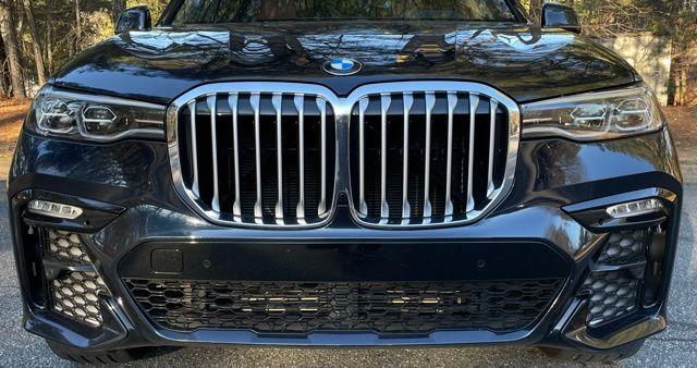 2022 BMW X7 40i - Photo 11