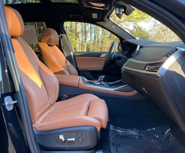 2022 BMW X7 40i - Photo 21