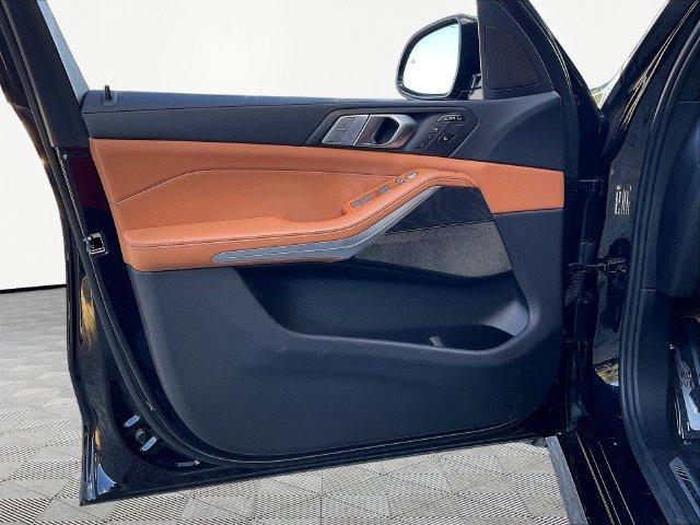 2022 BMW X7 40i - Photo 21
