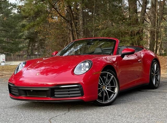 2021 Porsche 911 4 Cabriolet photo 2