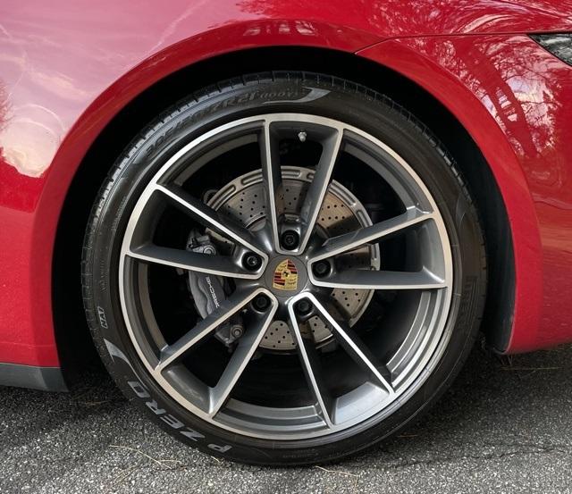 2021 Porsche 911 4 Cabriolet photo 4