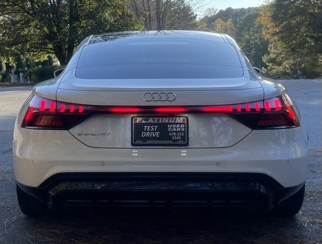 2022 Audi e-tron GT Premium Plus photo 4