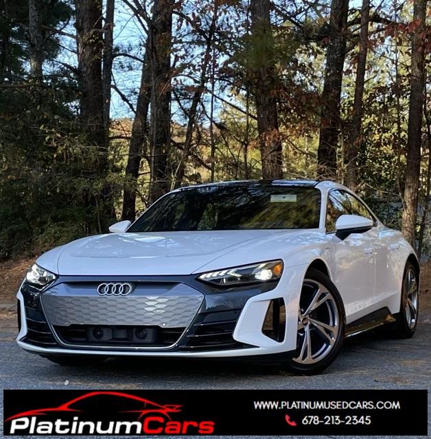 2022 Audi e-tron GT Premium Plus's photo