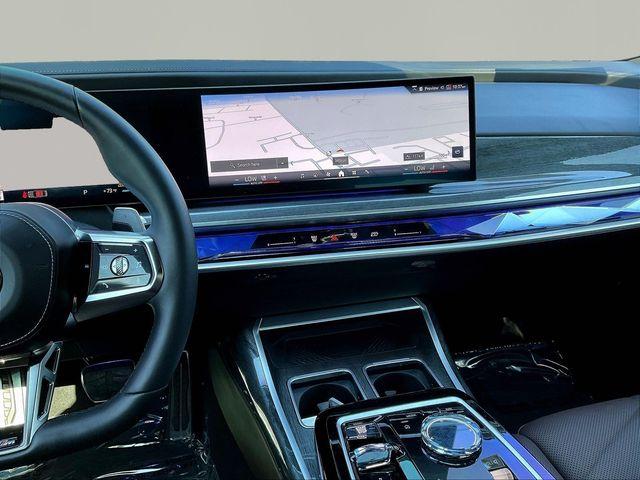 2023 BMW 7 Series 740i - Photo 11