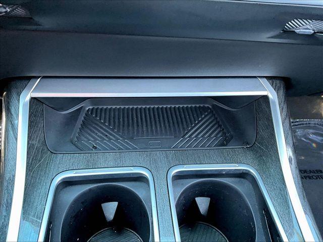 2023 BMW 7 Series 740i - Photo 17