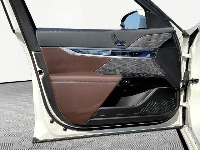 2023 BMW 7 Series 740i - Photo 22