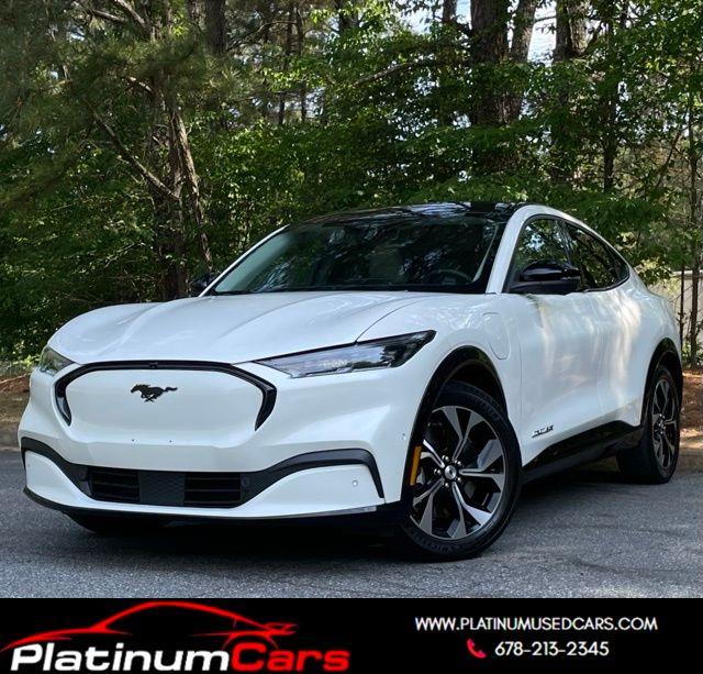 2021 Ford Mustang-Mach-e Premium's photo