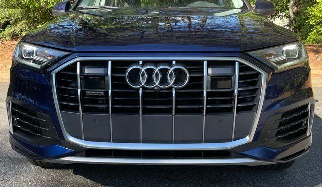 2022 Audi Q7 Premium Plus - Photo 11