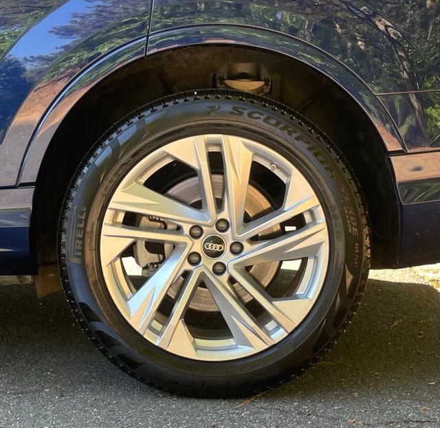 2022 Audi Q7 Premium Plus - Photo 6