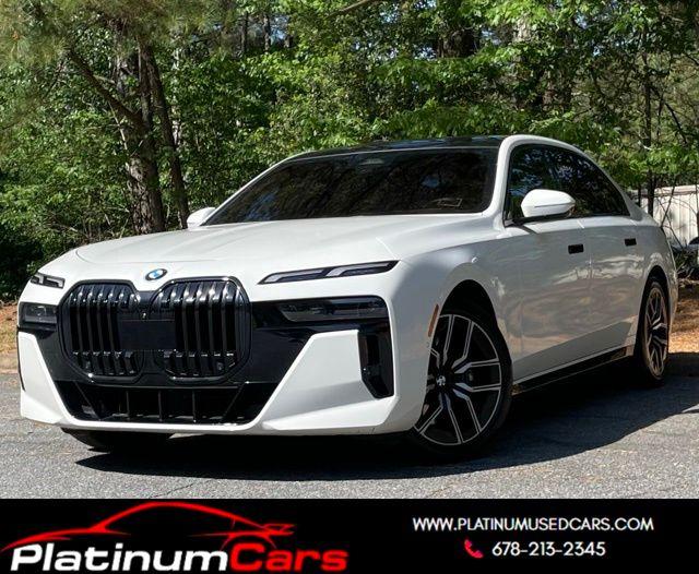 2023 BMW 7 Series 740i's photo